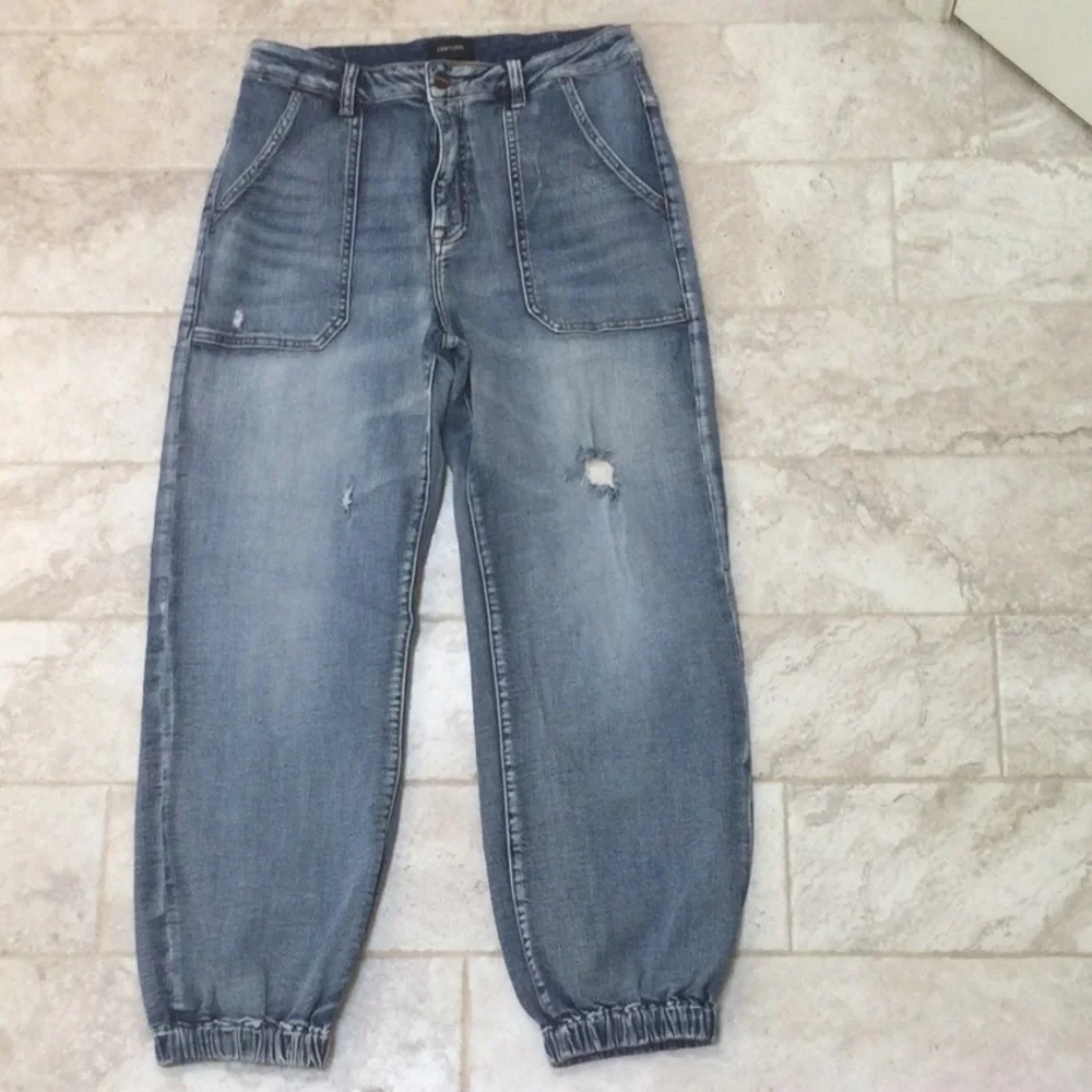 Driftwood Distressed Jogger Style Denim - 31W/28L - like new - Picture 1 of 6